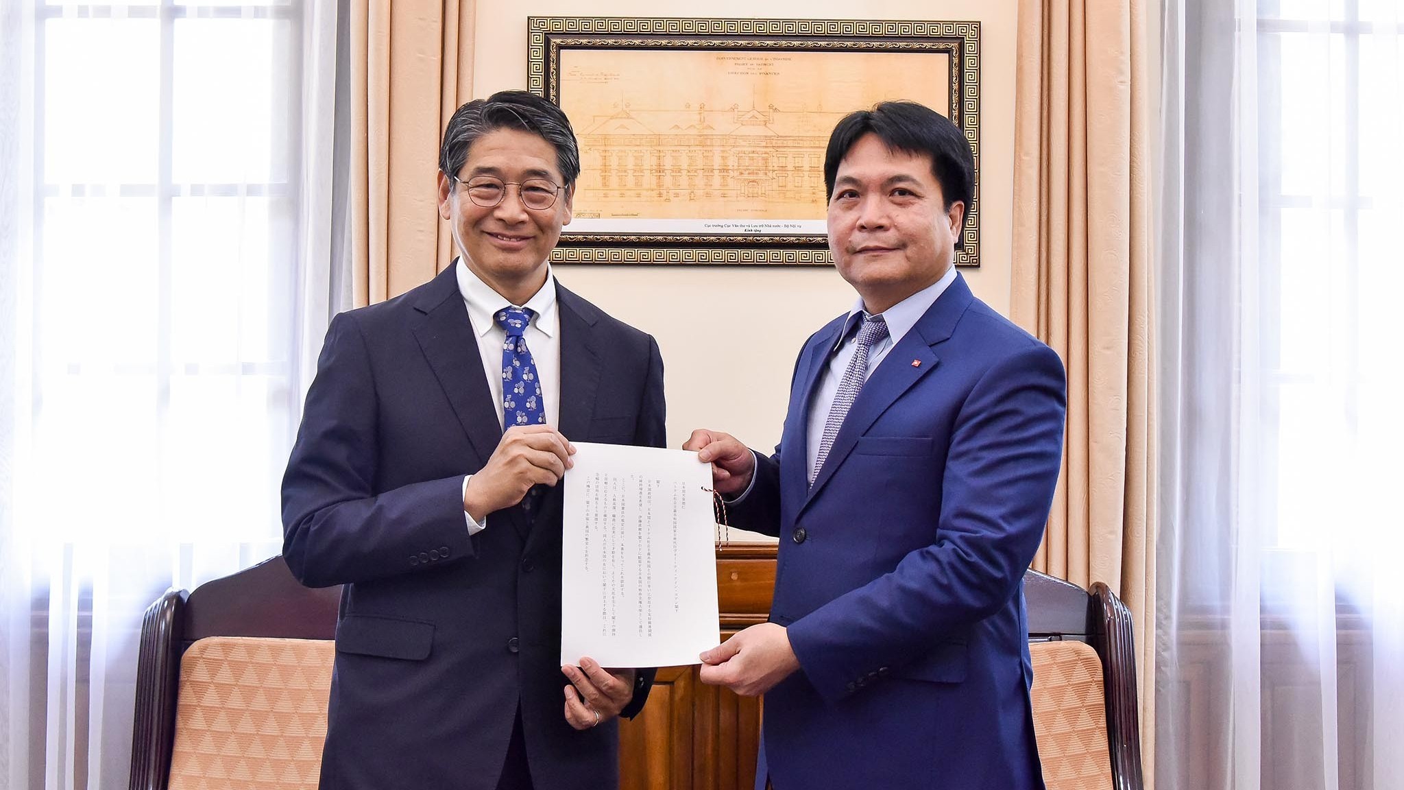 Bộ Ngoại giao tiếp nhận bản sao Thư ủy nhiệm của Nhà vua Nhật Bản bổ nhiệm Đại sứ tại Việt Nam