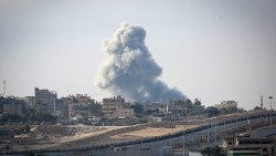 Xung đột ở Dải Gaza: Israel đổ thêm quân vào Rafah, Liên đoàn Arab kêu gọi triển khai lực lượng gìn giữ hòa bình