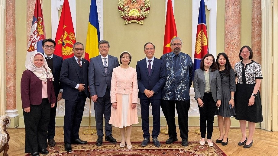 Việt Nam tổ chức sinh hoạt Nhóm các Đại sứ ASEAN tại Romania