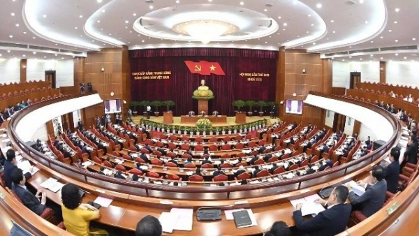 Outcomes of second working day of 13th Party Central Committee’s 9th plenum