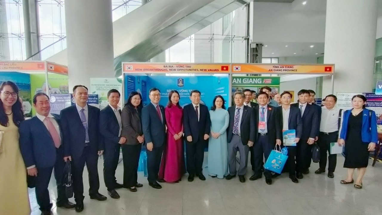 Vietnam, RoK foster multifaceted cooperation: "Meet Korea 2024" in Binh Duong