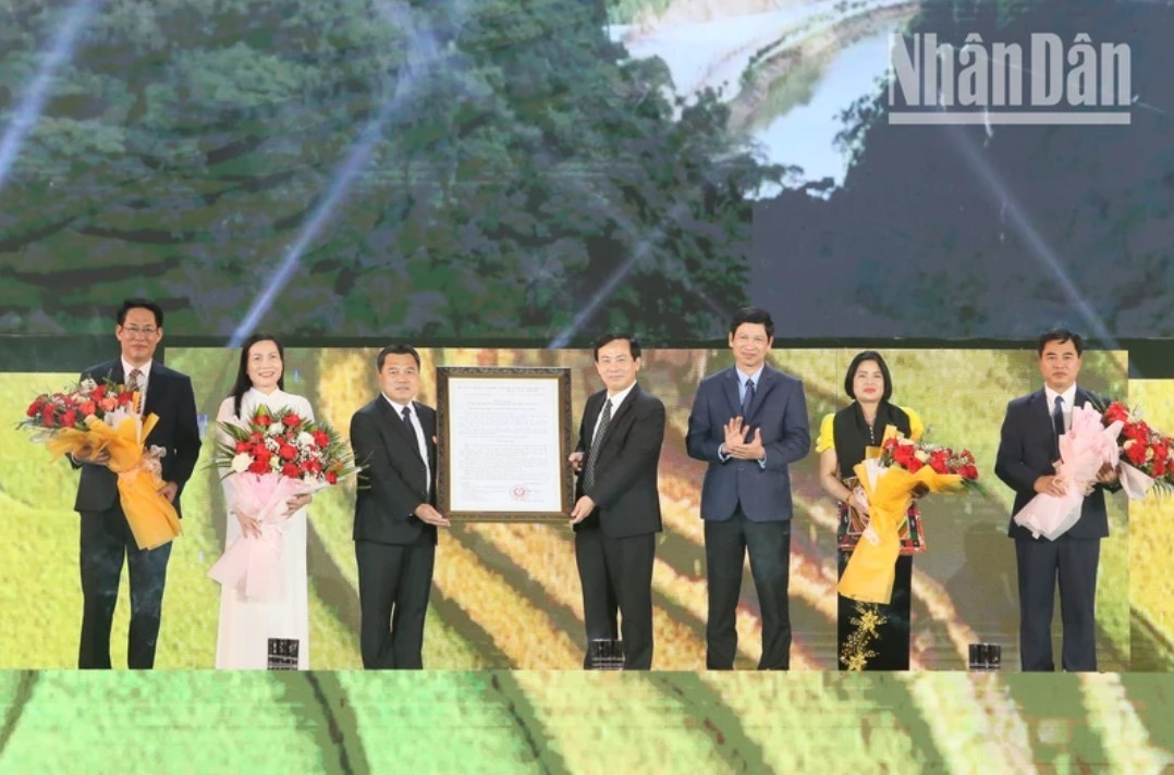 Công nhận Khu du lịch quốc gia Mộc Châu - niềm tự hào của Sơn La