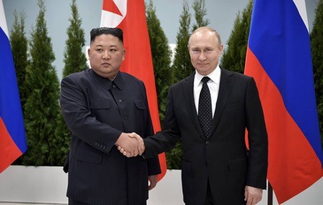 Chủ tịch Triều Tiên Kim Jong-un và Tổng thống Nga Vladimir Putin. (Nguồn: TASS))