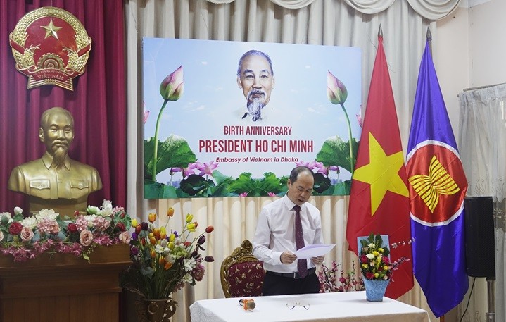 Kỷ niệm 134 năm ngày sinh của Chủ tịch Hồ Chí Minh tại Bangladesh