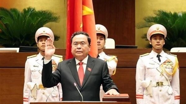 Tran Thanh Man elected as new National Assembly Chairman at 7th session