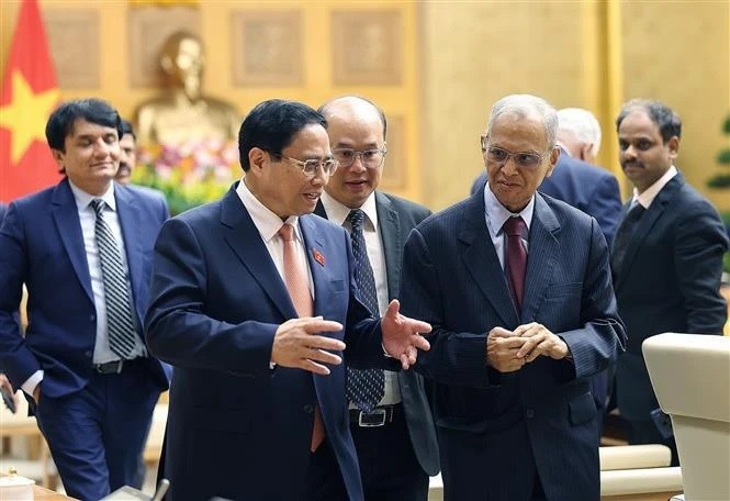 PM Pham Minh Chinh receives co-founder of Indian IT company Infosys