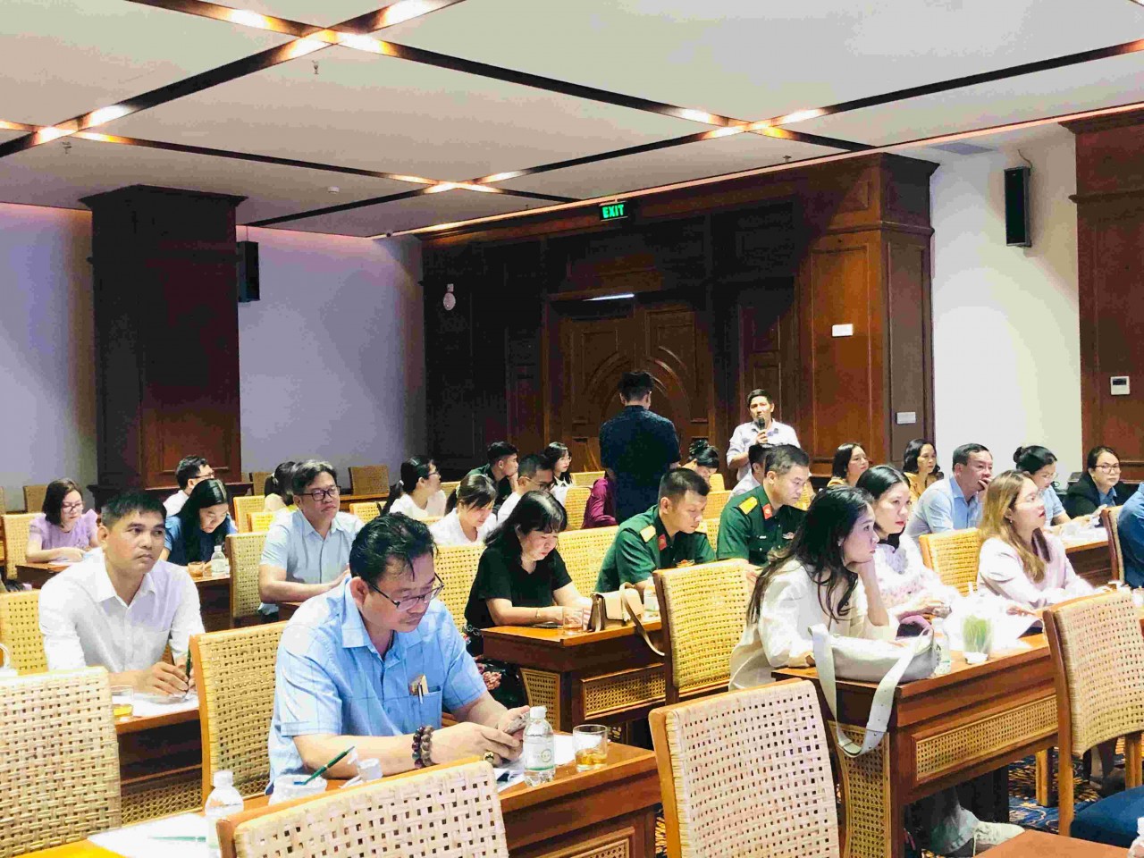 Đông đảo học viên tham gia khóa bồi dưỡng do Học viện Ngoại giao tổ chức tại tỉnh Khánh Hòa