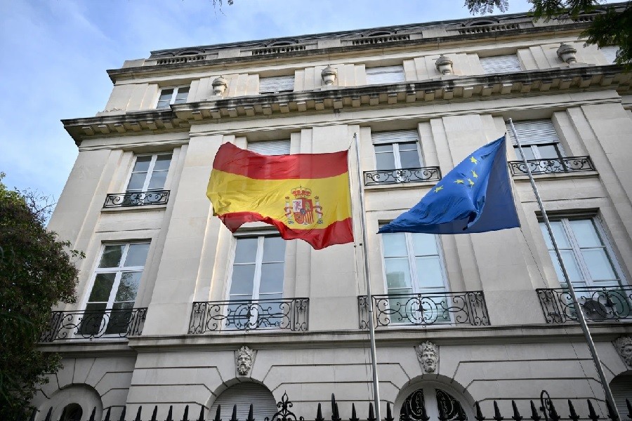 Tây Ban Nha triệu hồi lâu dài đại sứ ở Argentina, Buenos Aries gọi 'anh em' với Madrid, khẳng định 'không có xung đột ngoại giao'
