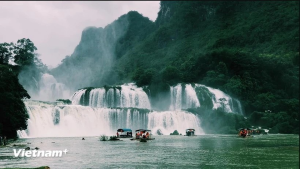 Ban Gioc Waterfall among world&apos;s 21 most beautiful