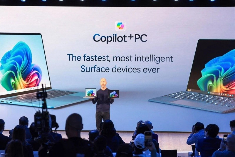 Dòng máy tính cá nhân mới được gọi là Copilot+PC với mức giá thấp nhất từ 1.000 USD (~25,4 triệu VNĐ)