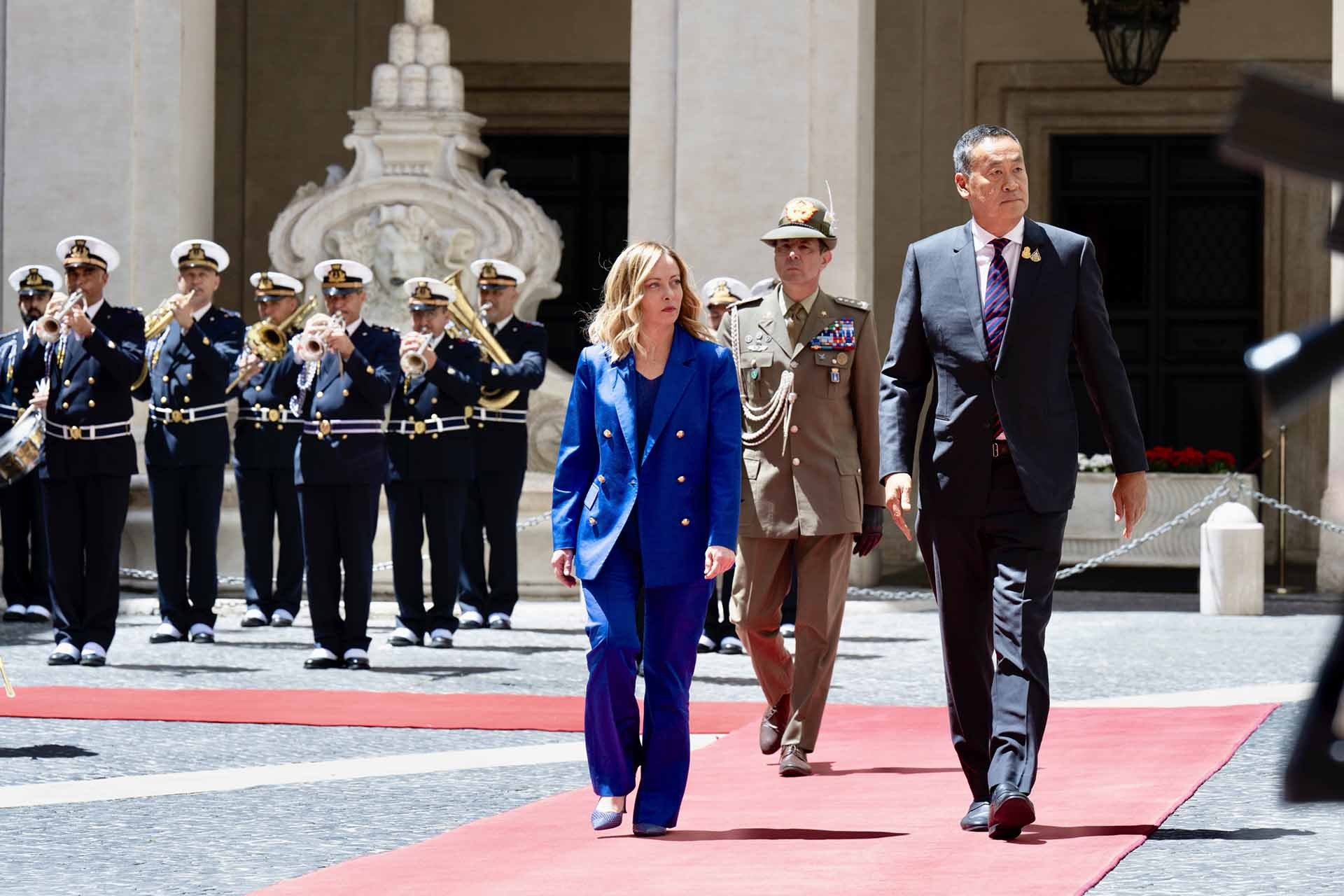 Thủ tướng Italy Giorgia Meloni đón Thủ tướng Thái Lan Srettha Thavisin tại Rome ngày 21/5.  (Nguồn: governo.it)