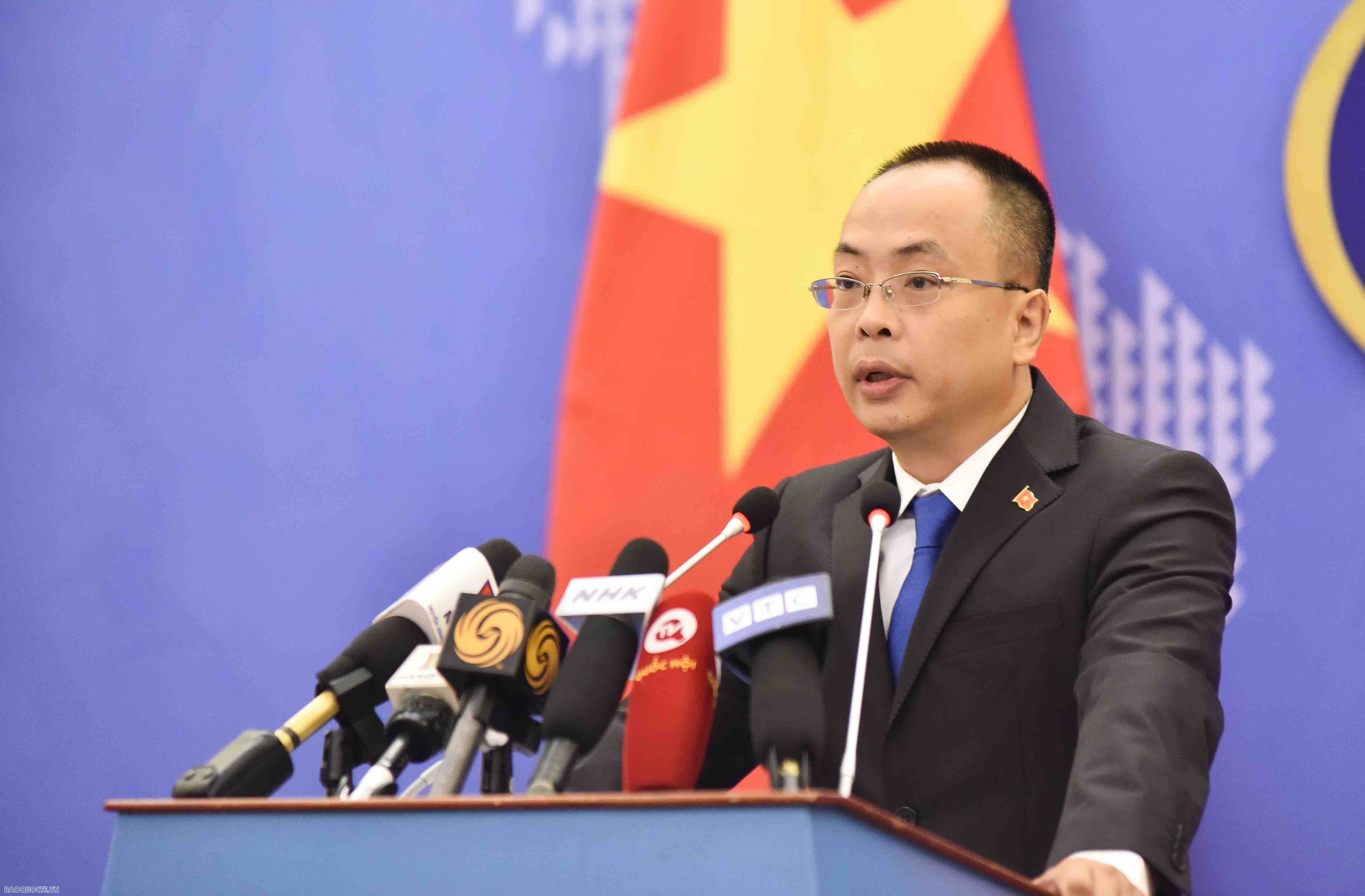Vietnam opposes all activities infringing upon sovereignty over Hoang Sa, Truong Sa: