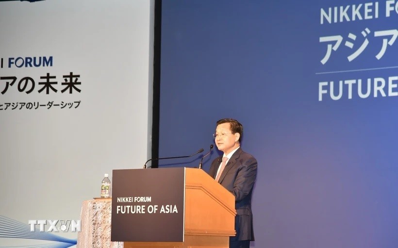 Deputy PM Le Minh Khai attends 29th Future of Asia Forum in Tokyo