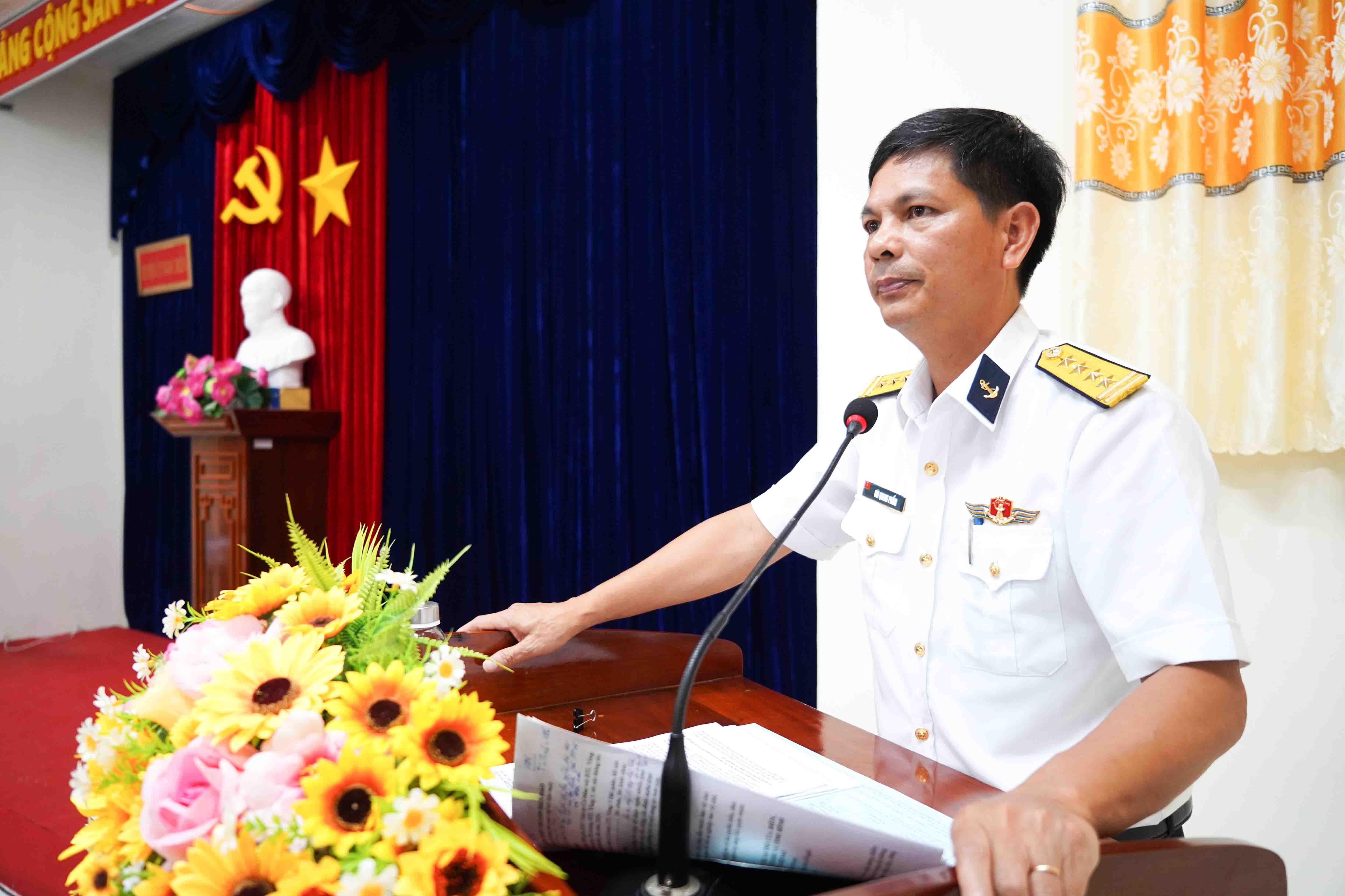 Đại tá Bùi Quang Phẩm, Chính ủy Lữ đoàn 175, Vùng 5 Hải quân thông tin về biển, đảo. 