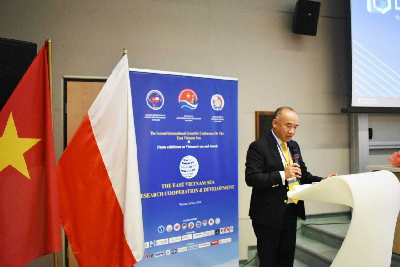 Hội thảo quốc tế 'Biển Đông, Việt Nam - Nghiên cứu, hợp tác và phát triển' tại Ba Lan
