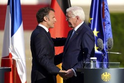 Lần đầu tiên sau 24 năm, Tổng thống Pháp thăm cấp nhà nước tới Đức, khẳng định khó khăn chẳng thể cản tình đồng minh