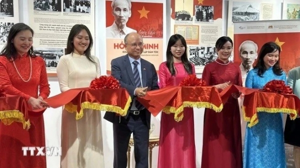 Paris exhibition features President Ho Chi Minh’s aspiration for national independence: Ambassador
