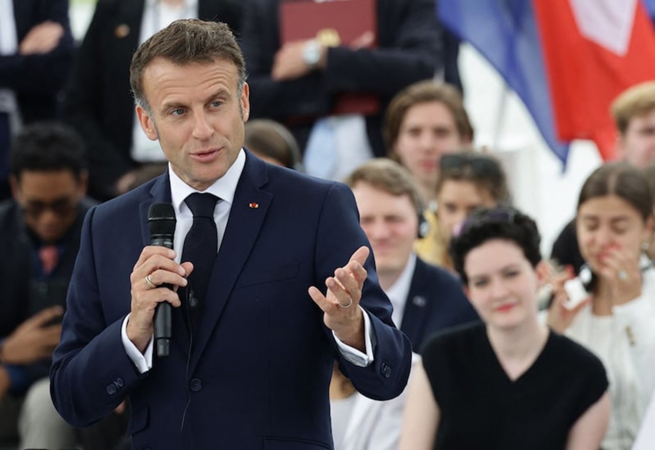 Tổng thống Macron bác bỏ nhận định cho rằng quan hệ Pháp - Đức đang bắt đầu căng thẳng và khẳng định “điều đó không đúng. Chúng tôi đang tiến về phía trước”. (Nguồn: AFP)