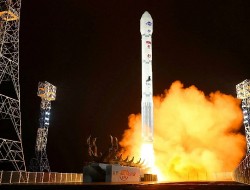 Triều Tiên thừa nhận phóng vệ tinh thất bại, tiếp tục tung vật thể chưa xác định