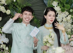 Trùng lịch cưới, hậu vệ Hồng Duy xin rút khỏi danh sách tập trung đội tuyển Việt Nam