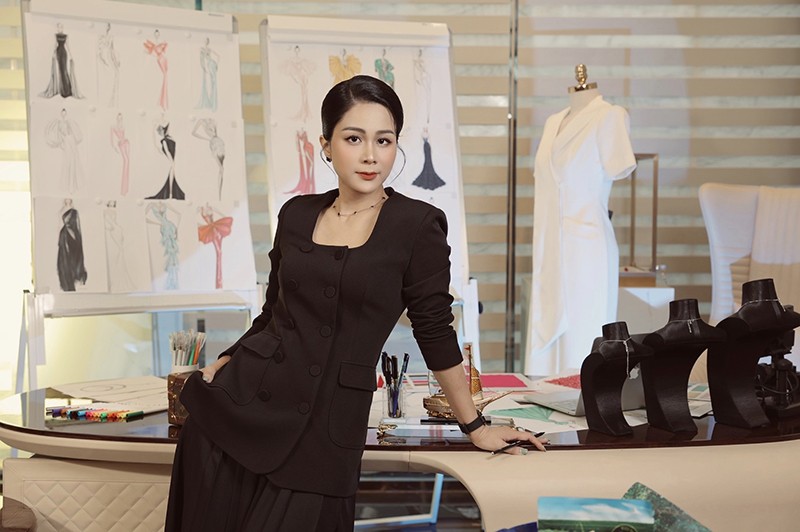 CEO Ngo Diem Huong - Creative Director and JANG HANA Brand Designer