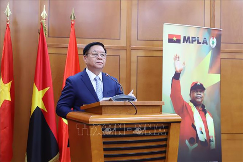 Tư tưởng của Chủ tịch Hồ Chí Minh trong quan hệ Việt Nam với Angola