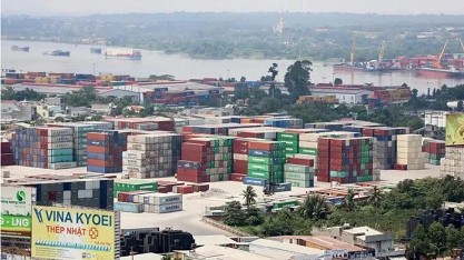 Vietnam’s trade surplus tops 8 billion USD in five months: GSO
