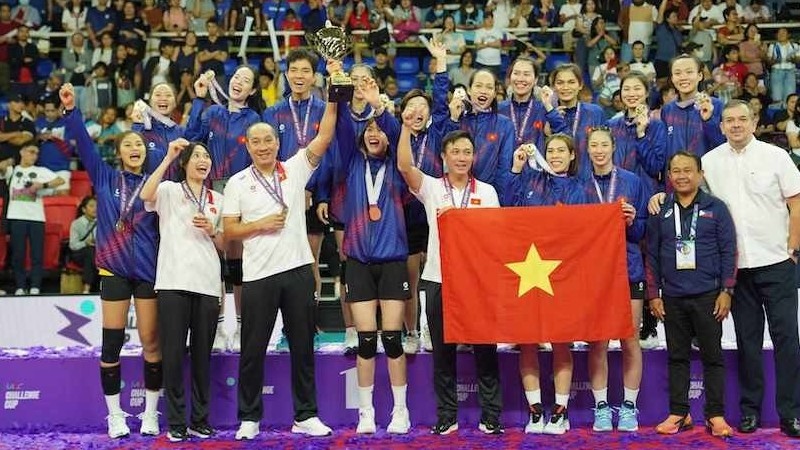 AVC Challenge Cup 2024: Bóng chuyền nữ Việt Nam vô địch, Bích Tuyền xuất sắc nhất