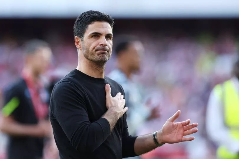 Arsenal HLV Mikel Arteta