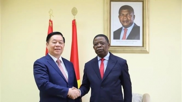 Party Politburo member delegation visits Angola to enhance friendship, cooperation