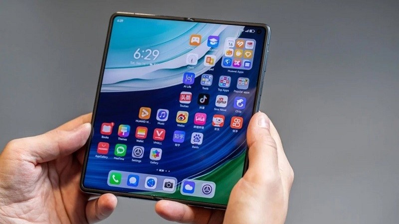 Vượt mặt Samsung, Huawei dẫn đầu phân khúc smartphone màn hình gập