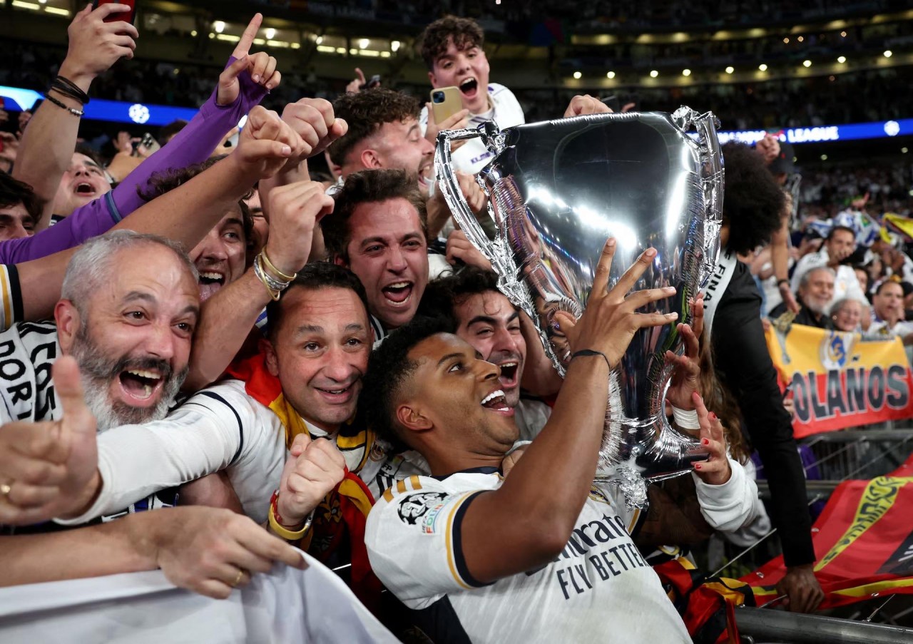 Cảm xúc vỡ oà trên sân Wembley khi Real Madrid giành chức vô địch Champions League