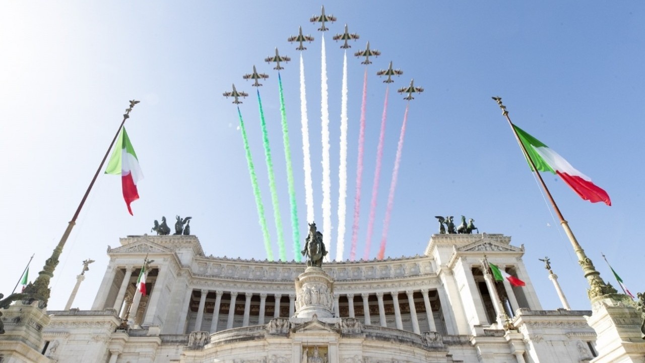 Tổng thống Sergio Mattarella khẳng định đóng góp của Italy cho cuộc đấu tranh vì hòa bình và ổn định quốc tế