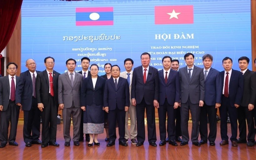 Vietnam, Laos Inspectorates work to intensify cooperation