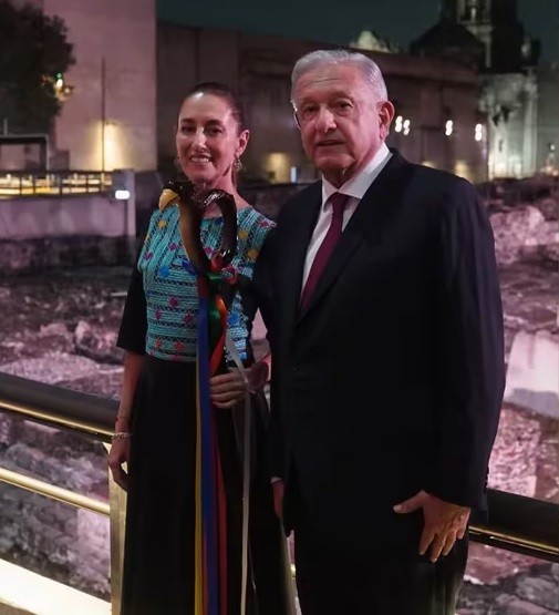 Nữ Tổng thống đầu tiên của Mexico 'chào sân' quá xuất sắc, nhà lãnh đạo Lopez Obrador rút lui 'viên mãn'