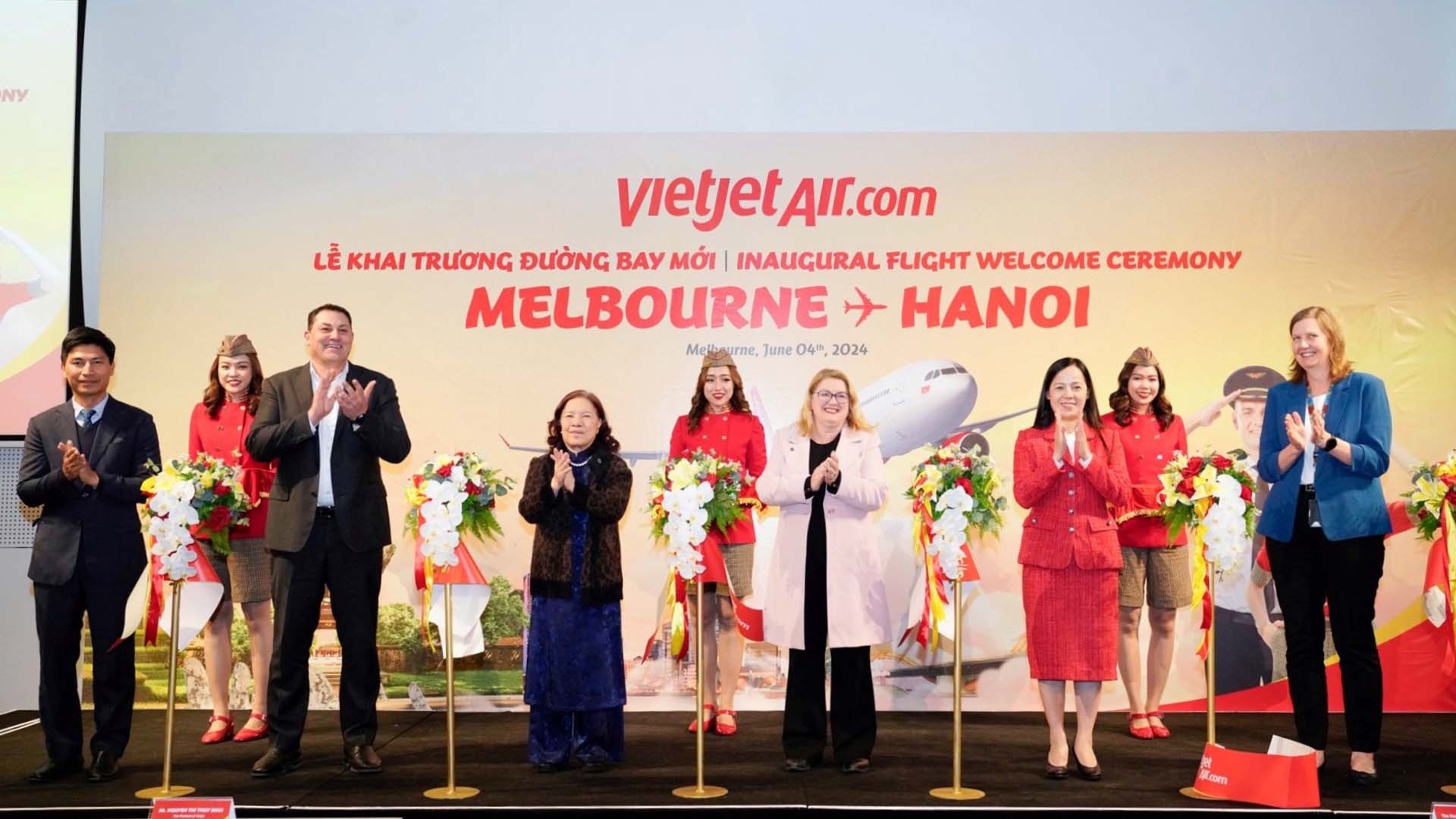 Vietjet khai trương đường bay Melbourne - Hà Nội, khuyến mãi tới 50% với vé Thương gia