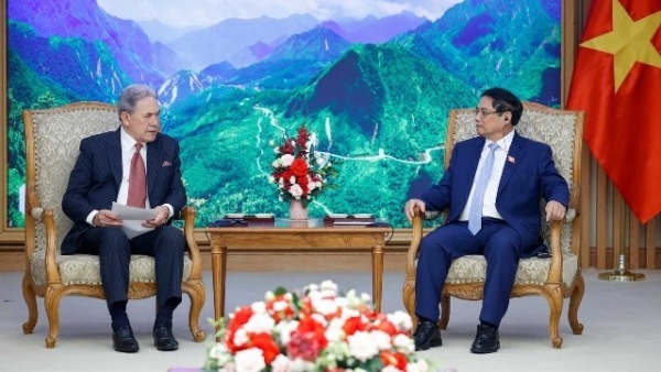 PM Pham Minh Chinh receives New Zealand Deputy PM to promote Vietnam-New Zealand trade ties