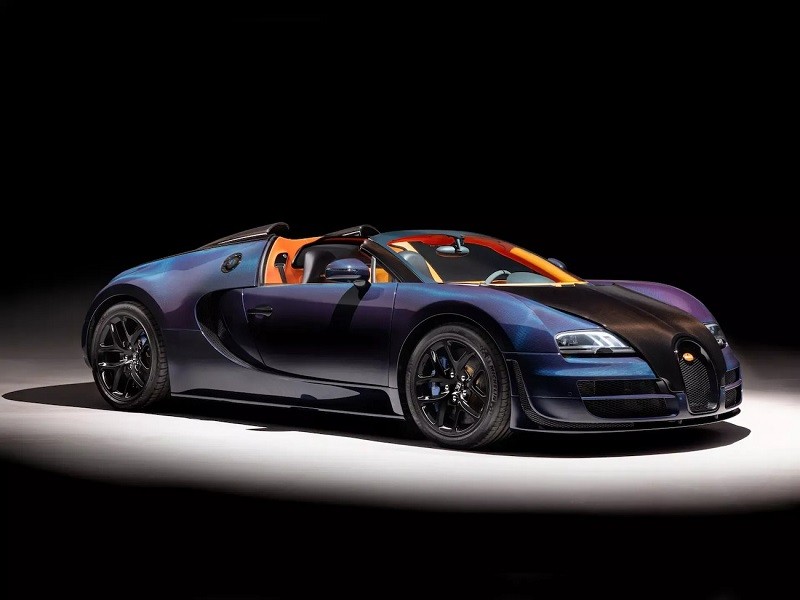 Hãng xe Pháp chỉ sản xuất 92 chiếc Bugatti Veyron Grand Sport Vitesse trên toàn cầu