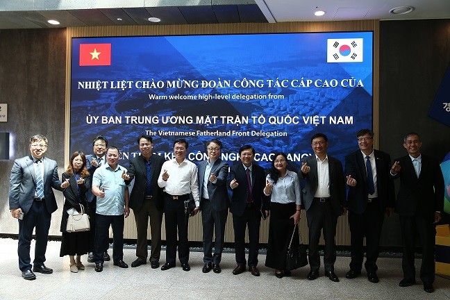 Tăng cường, thúc đẩy quan hệ hợp tác hữu nghị giữa Việt Nam và Hàn Quốc