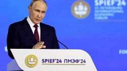 Tổng thống Nga nêu điều kiện ngừng bắn và hòa đàm với Ukraine trước thềm hội nghị hòa bình