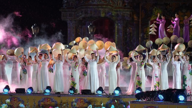 Khai mạc Tuần lễ Festival nghệ thuật Quốc tế Huế 2024. (Nguồn: VGP)