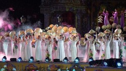 Khai mạc Tuần lễ Festival nghệ thuật quốc tế Huế 2024 - Di sản văn hóa với hội nhập và phát triển