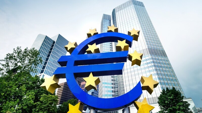 Đức dội gáo nước lạnh về việc tăng lương, ECB cảnh báo chông gai trên đường 'ghìm' lạm phát