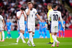 Lần đầu tiên từ năm 1968, đội tuyển Anh để thua trận đấu cuối cùng trước một giải đấu lớn