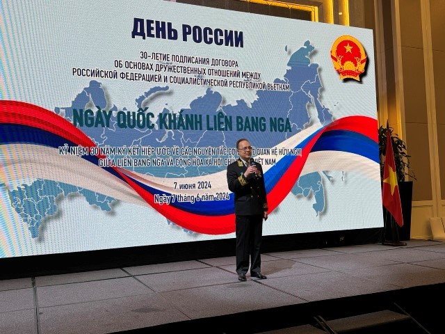 Celebration of Russia Day and 30th anniversary of Treaty on Principles of Vietnam-Russia Friendly Relations