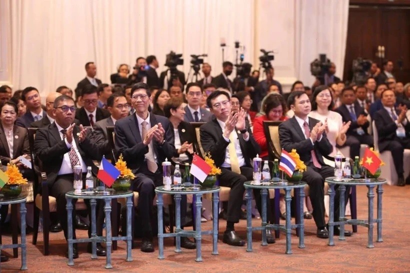 ASEAN Ministers underlined need for concerted action and collaboration to harness AI benefits