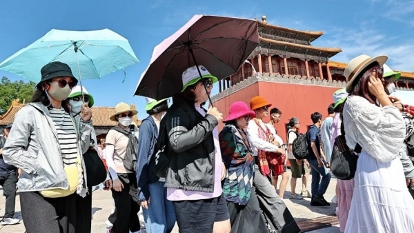 Trung Quốc: Miền Bắc sắp có đợt nắng nóng kỷ lục, phía Nam mưa lớn nhiều tuần