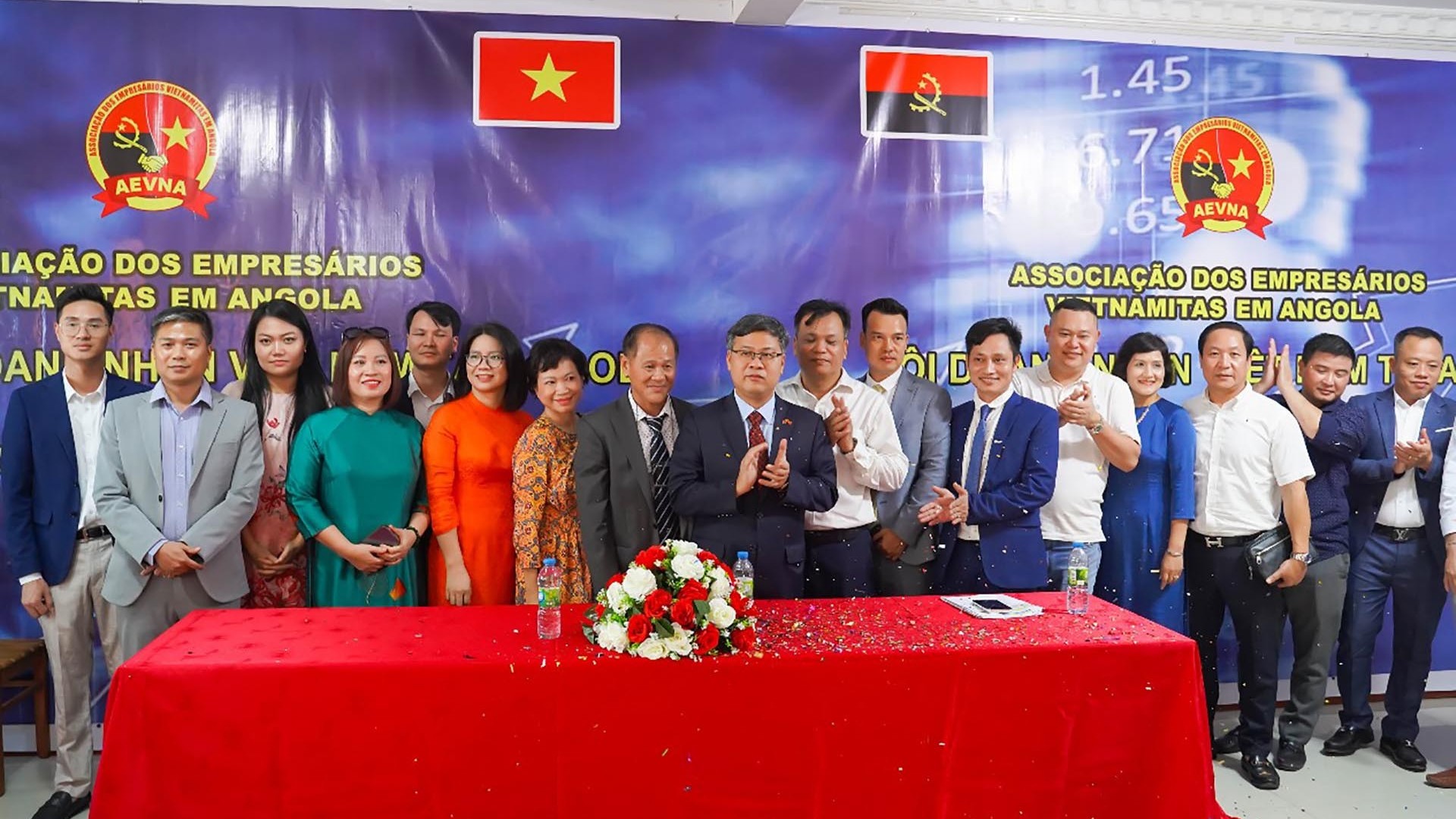 Hội Doanh nhân Việt Nam tại Angola chính thức thành lập sau một năm chuẩn bị