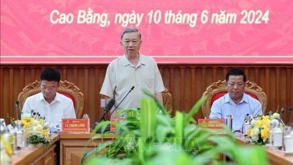 President To Lam works with Cao Bang province Party Committee Standing Board