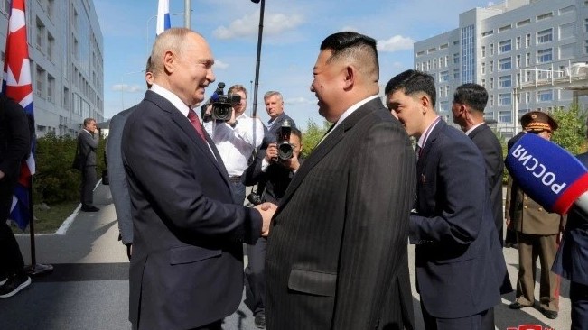 Chủ tịch Kim Jong-un: Triều Tiên-Nga có 'mối quan hệ đồng đội bất khả chiến bại'